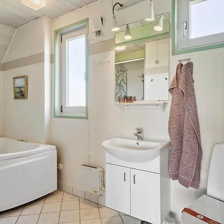 300-harboore-fourmivej-29 بيت للعطل